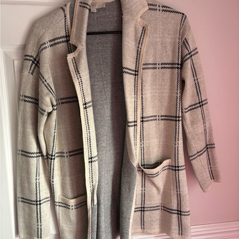 LOFT Black and White Knit Cardigan